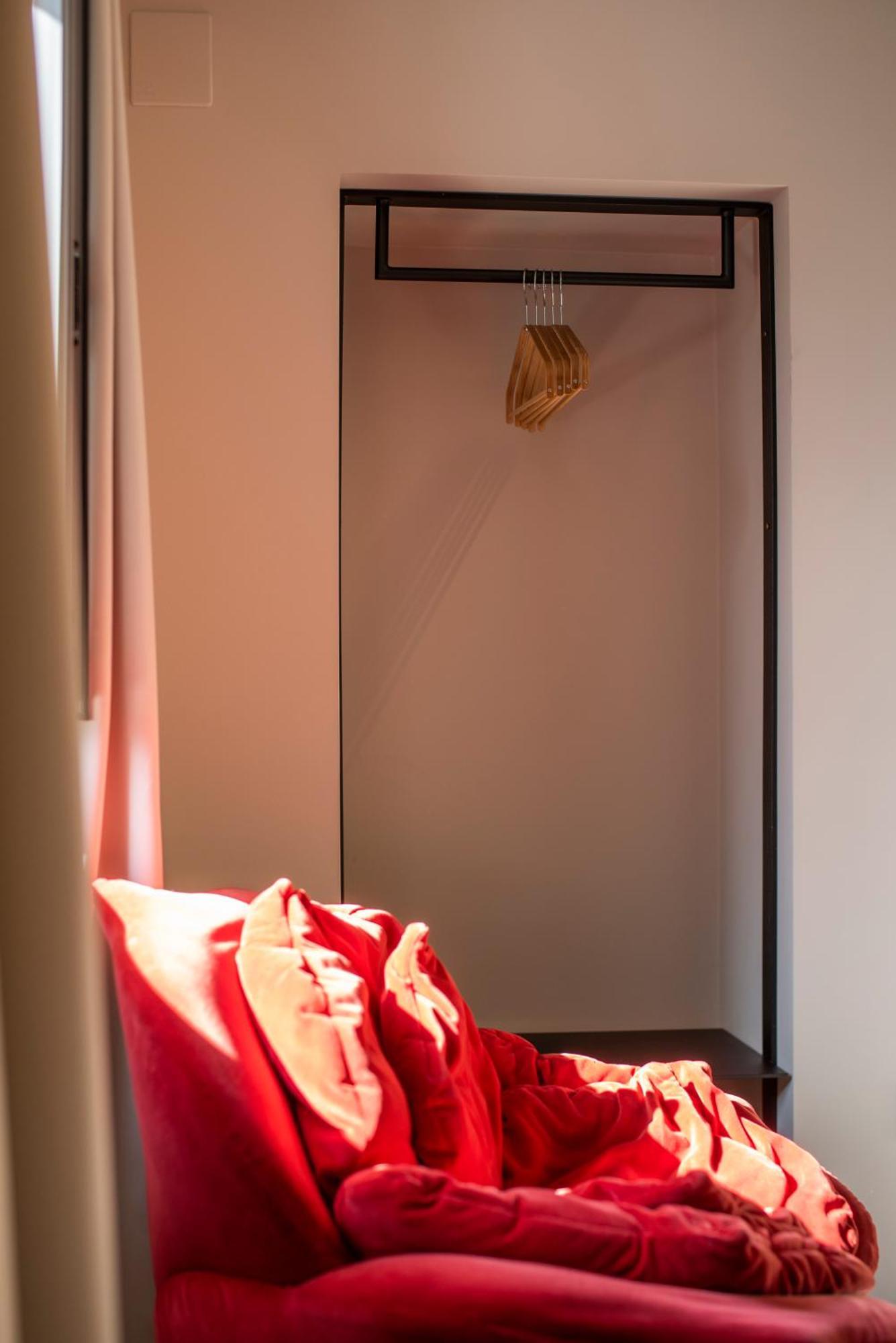 Palazzo Del Papa Country Suites เซียนา ภายนอก รูปภาพ