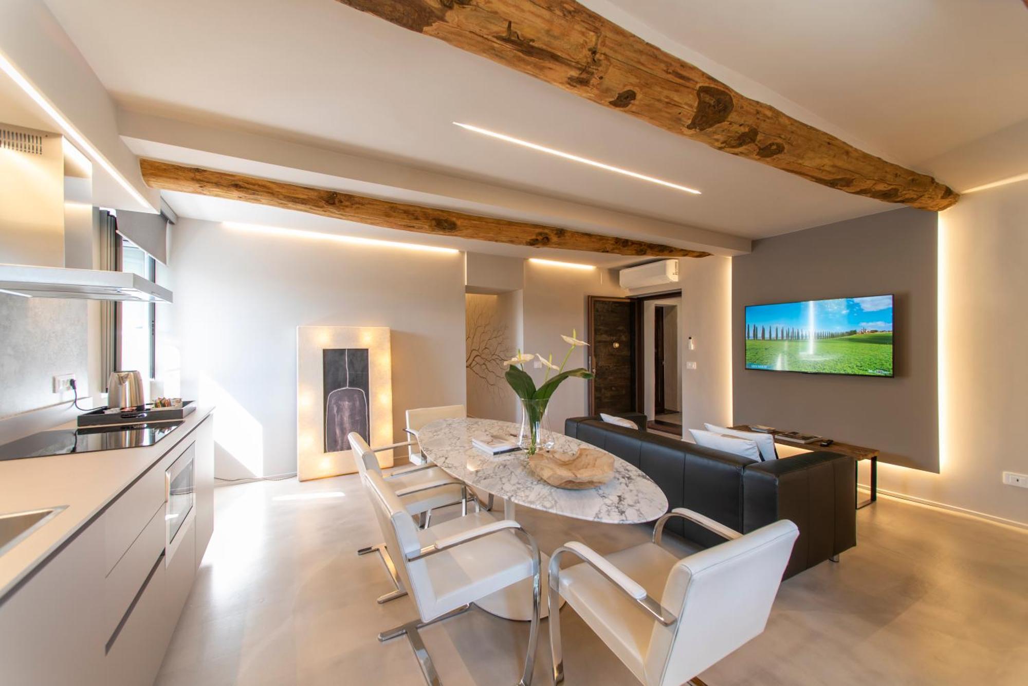 Palazzo Del Papa Country Suites เซียนา ภายนอก รูปภาพ